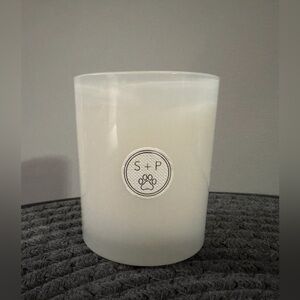 ✨NEW✨ Sand + Paws: Vanilla Sandalwood Candle (4oz)